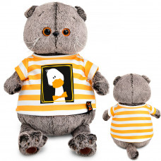 Басик в футболке 